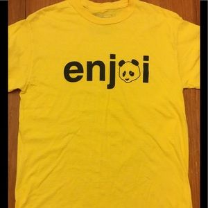 ENJOI gold  Tshirt size medium
